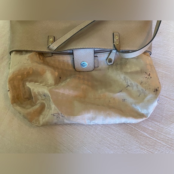 Karl Lagerfield Purse - Picture 10 of 11